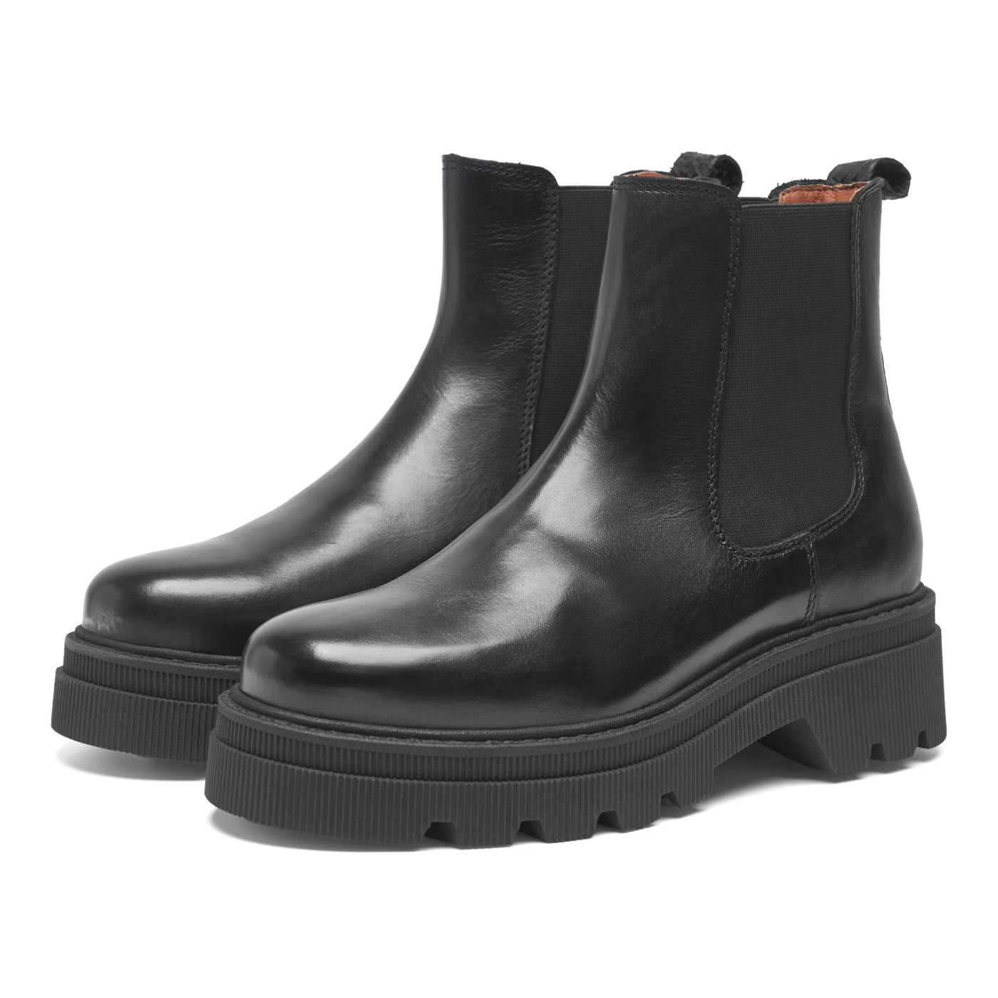 Black heeled chelsea boots online