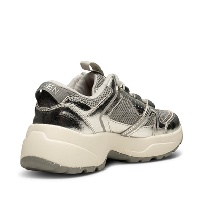 WODEN Sif Metallic Sneakers 040 Autumn Grey