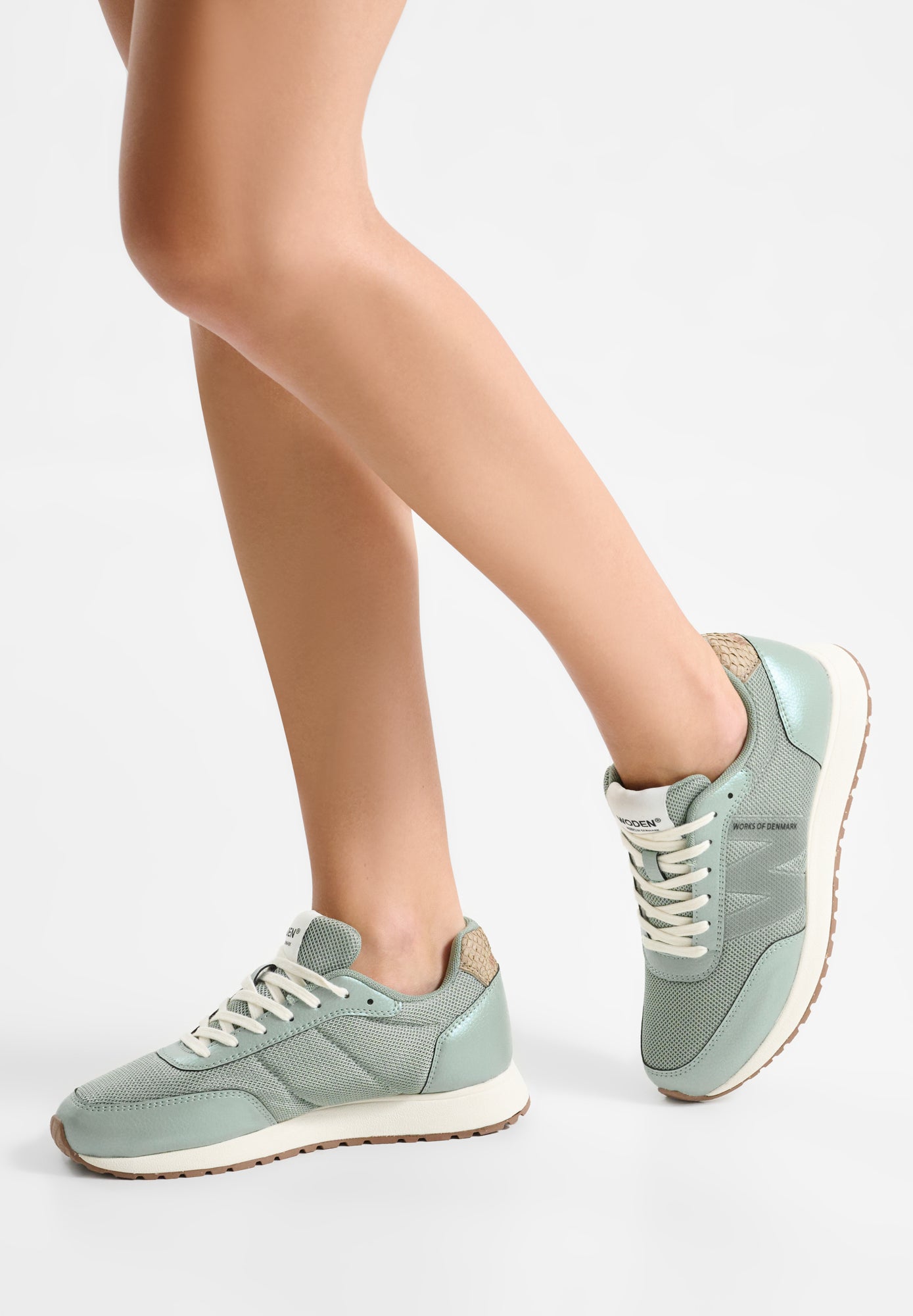 WODEN Sonja Sneakers 580 Eucalyptus