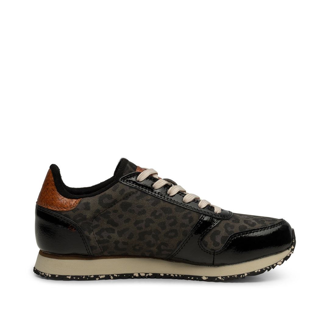 Black leopard sneakers online